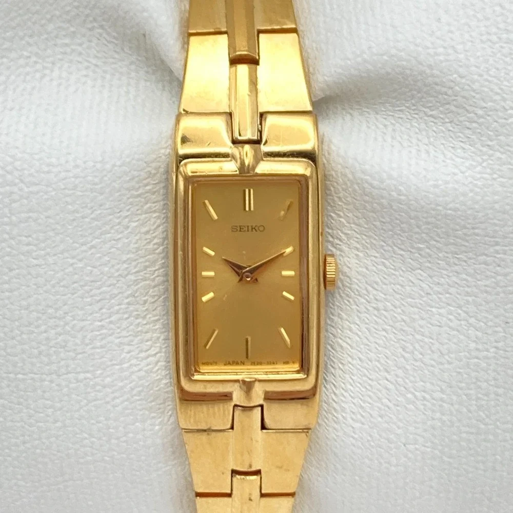 Vintage Seiko Womens Watch Tank 17mm Gold Tone 2E20-7479 New Battery SMALL 5.75